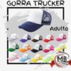 Gorras trucker para adulto lisas y combinadas en varios colores con red de MB Comercializa. Venta mayorista de gorras con visera curva ideales para sublimar y personalizar a todo el territorio nacional argentino. Despacho rápido en 24 horas y envíos por Correo Argentino.