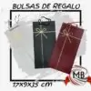 Bolsas de regalo de cartulina 17x9x35 cm con diseño elegante y manija de cordón. Venta por mayor en Argentina a través de MB Comercializa.