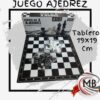 Juego de ajedrez infantil con tablero de 19x19 cm por mayor en MB Comercializa. Distribuidor directo de juegos de mesa y artículos de entretenimiento con despacho rápido en 24 horas y precios directos mayoristas a toda Argentina vía Correo Argentino.