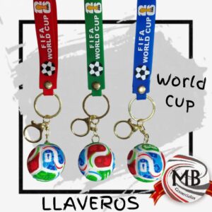 Llavero copa pelota world cup por mayor en MB Comercializa. Distribuidor mayorista de llaveros de futbol, pelota de mundial con cinta de agarre y mosqueton dorado para regaleria y marroquineria con despacho rapido en 24 horas a toda Argentina via Correo Argentino.